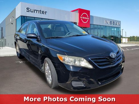 Used 2011 Toyota Camry LE w/ LE Extra-Value Pkg FWD image 1