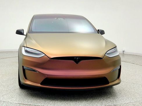 Used 2022 Tesla Model X Plaid image 2