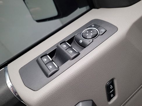 Used 2016 Ford F150 XLT w/ Equipment Group 301A Mid RWD image 27