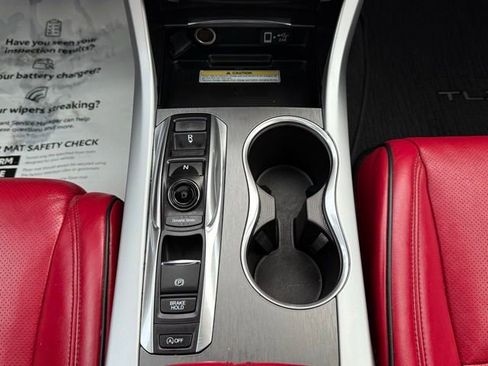 Used 2019 Acura TLX 3.5L Technology Pkg w/A-Spec P image 38