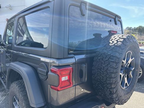 Used 2019 Jeep Wrangler Rubicon w/ Steel Bumper Group AWD/4WD image 34