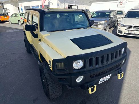 Used 2007 HUMMER H3 image 10