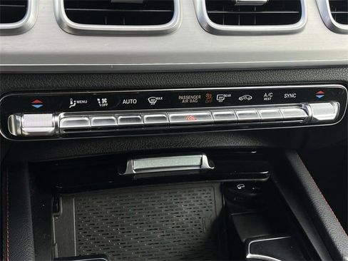 Used 2023 Mercedes-Benz GLE 53 AMG 4MATIC image 21