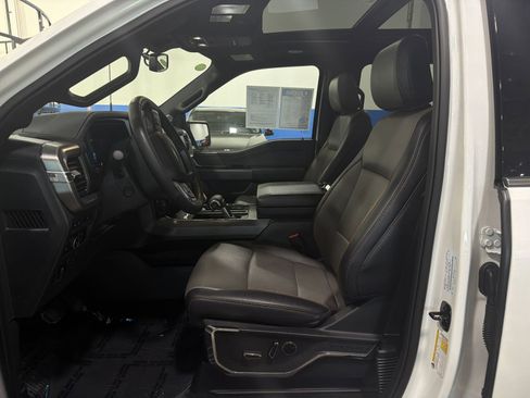 Used 2024 Ford F150 Lariat w/ Equipment Group 502A High AWD/4WD image 19