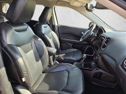 Used 2019 Jeep Compass Limited image 20