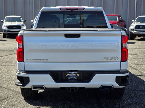 Used 2023 Chevrolet Silverado 1500 High Country image 24