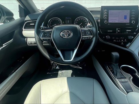 Used 2023 Toyota Camry LE w/ Convenience Package image 6