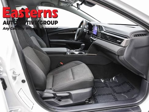 Used 2025 Toyota Camry LE FWD image 23