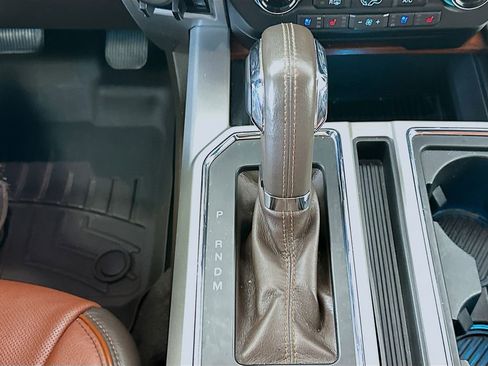 Used 2018 Ford F150 King Ranch w/ Equipment Group 601A Luxury AWD/4WD image 16