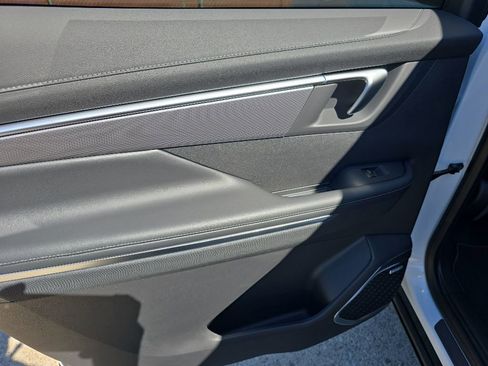 New 2026 Buick Enclave Sport Touring FWD image 15