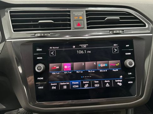 Used 2024 Volkswagen Tiguan SE w/ MDO Package, Two-Row AWD/4WD image 18