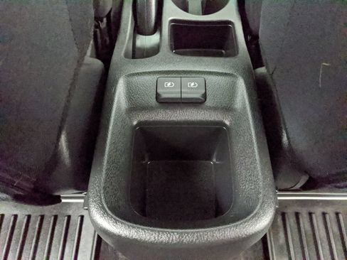 Used 2025 Nissan Versa S w/ Trunk Package FWD image 17