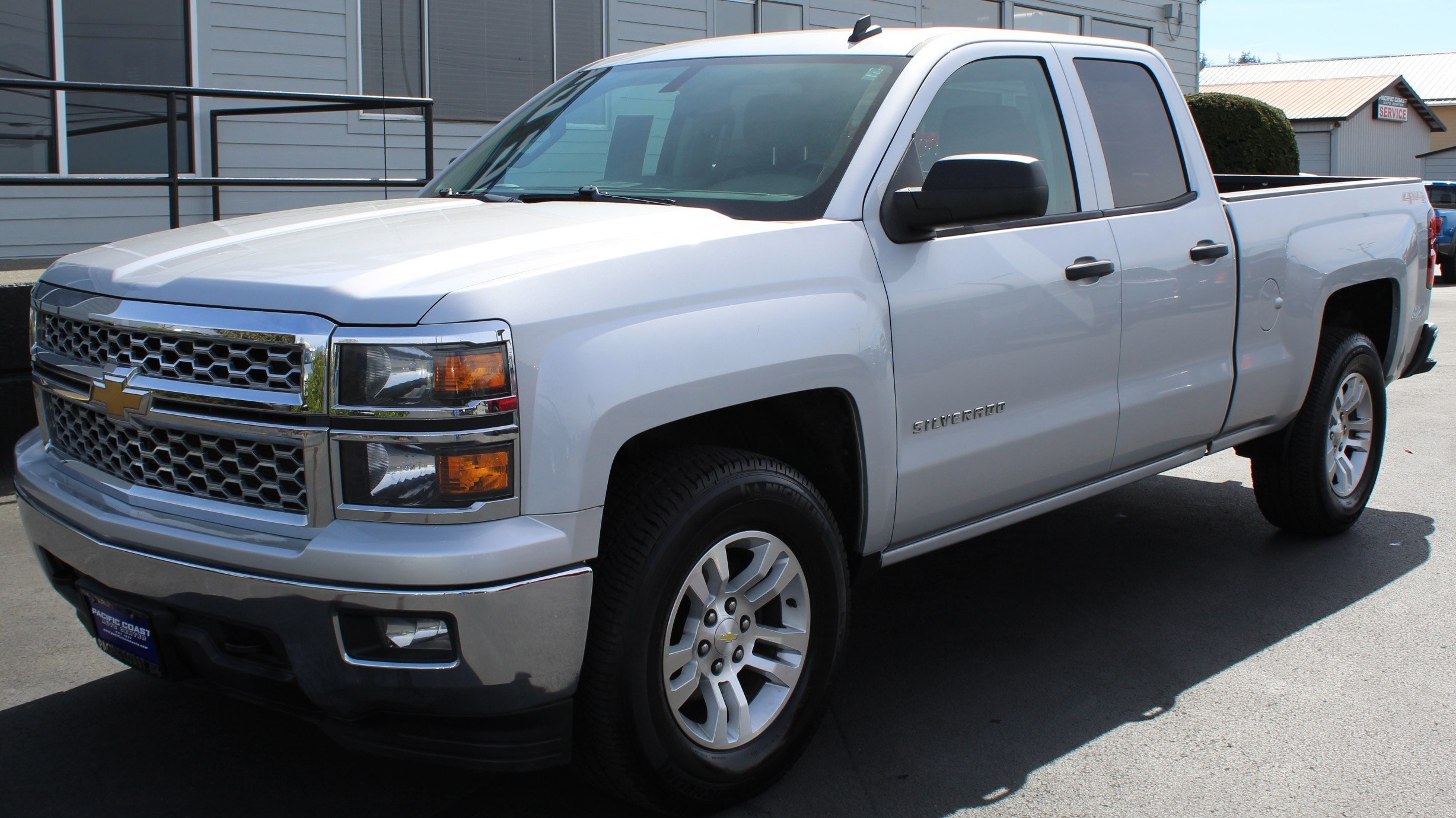 Used 2014 Chevrolet Silverado 1500 LT w/ All Star Edition AWD/4WD image 2