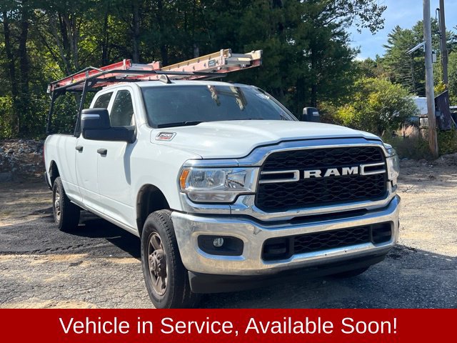 Used 2024 RAM 2500 Tradesman w/ Chrome Appearance Group AWD/4WD image 1