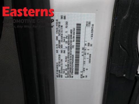 Used 2023 Ford Transit 350 XLT image 33