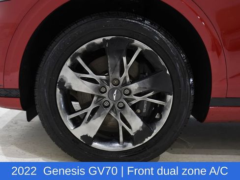 Used 2022 Genesis GV70 3.5T Sport image 6