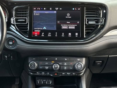 Used 2022 Dodge Durango GT image 19