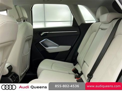 Used 2023 Audi Q3 2.0T Premium w/ Convenience Package image 13