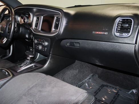 Used 2020 Dodge Charger Scat Pack RWD image 68