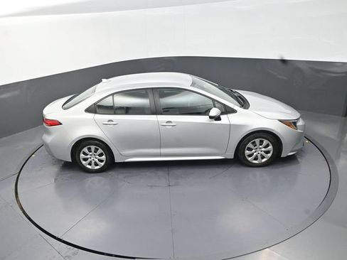 Used 2024 Toyota Corolla LE FWD image 30