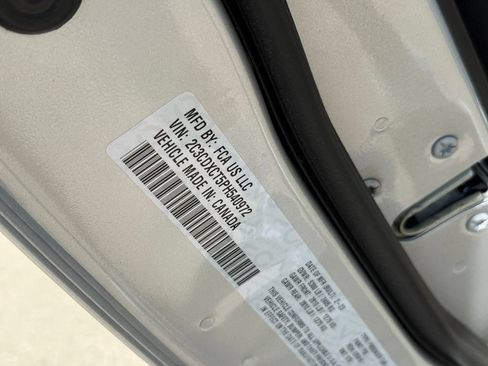 Used 2023 Dodge Charger R/T RWD image 10