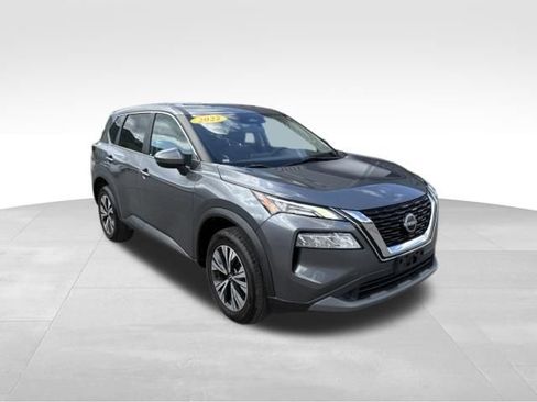 Used 2022 Nissan Rogue SV FWD image 8