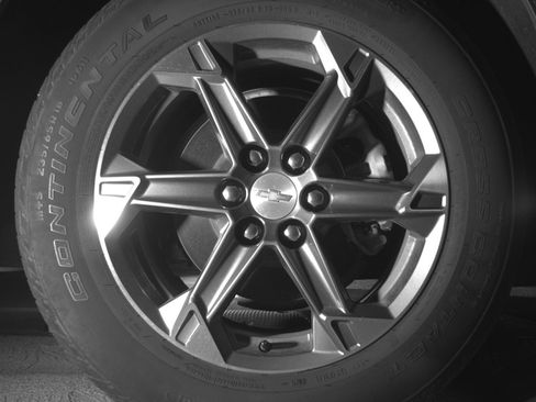 Used 2025 Chevrolet Blazer LT FWD image 13