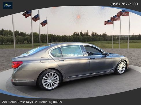 Used 2016 BMW 740i RWD image 30