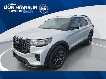 New 2026 Ford Explorer ST w/ Sun And Sound Package