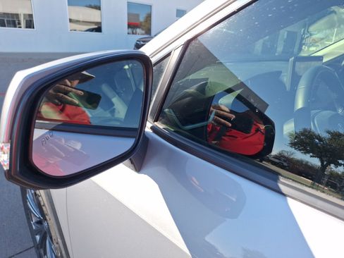 Used 2023 Toyota RAV4 Limited image 14