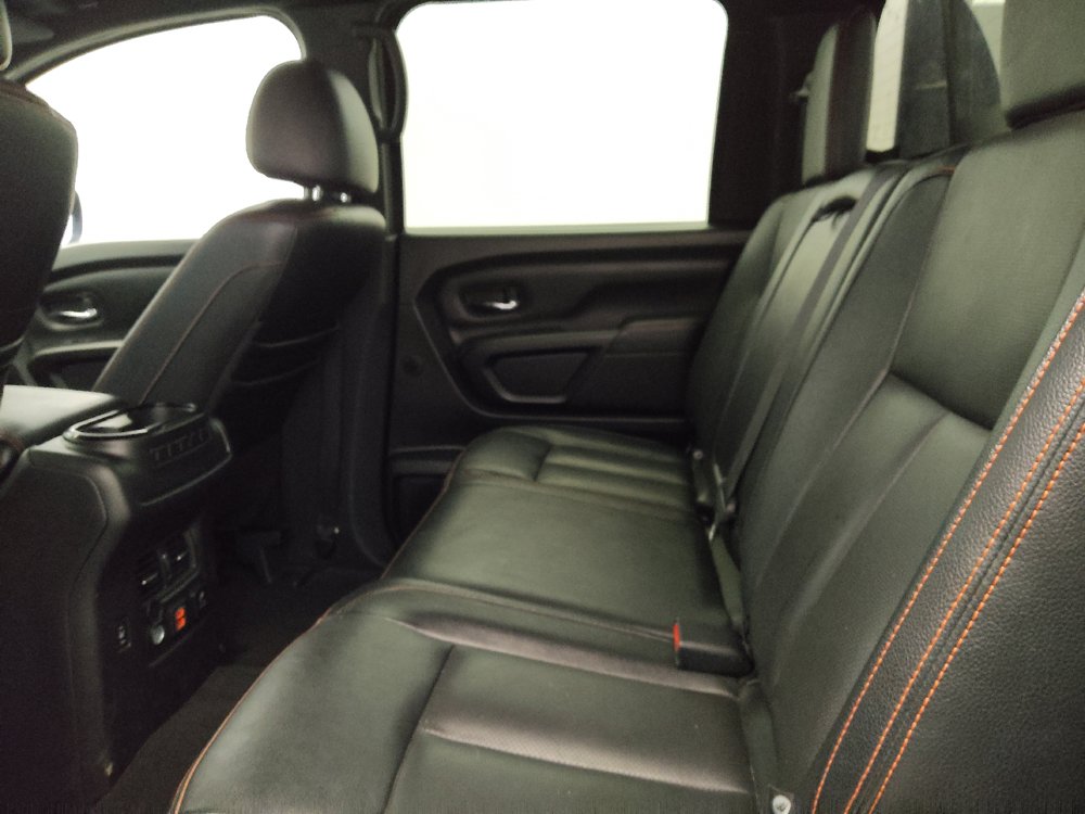 Used 2021 Nissan Titan PRO-4X w/ Pro-4x Convenience Package AWD/4WD image 18