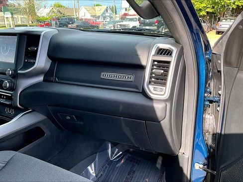 Used 2021 RAM 1500 Big Horn AWD/4WD image 16