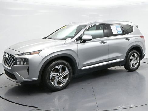 Used 2021 Hyundai Santa Fe SEL FWD image 3