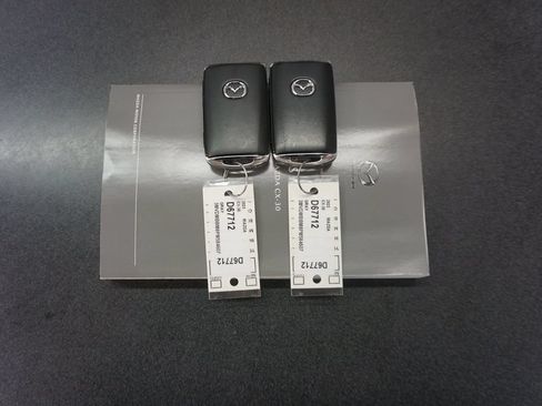 Used 2023 MAZDA CX-30 AWD 2.5 S w/ Select Package image 17