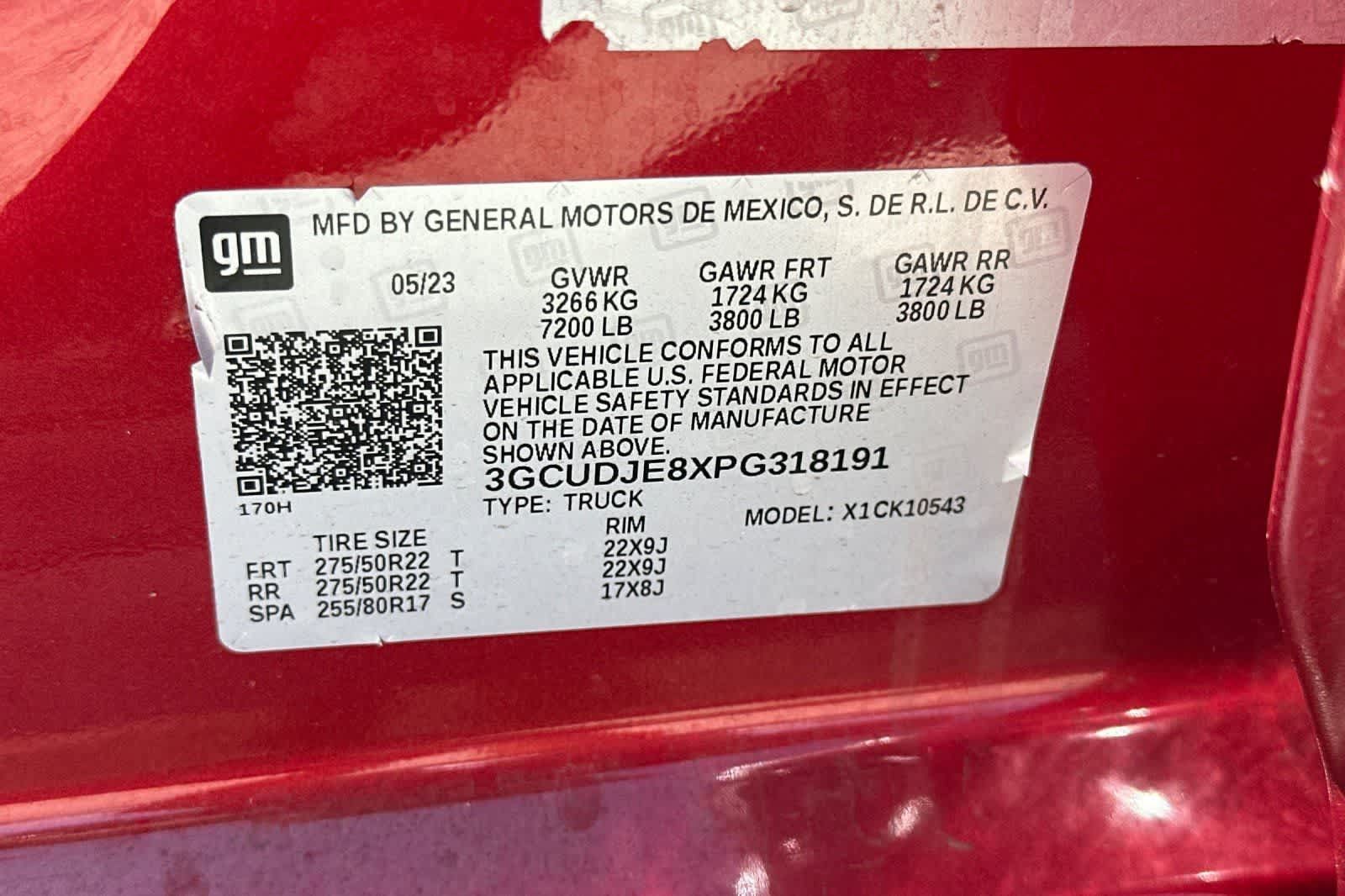 Used 2023 Chevrolet Silverado 1500 High Country w/ High Country Premium Package AWD/4WD image 36