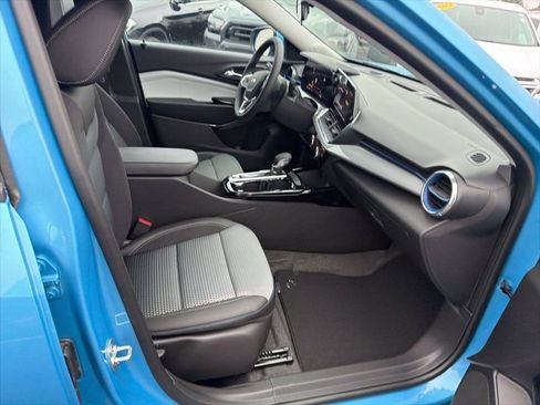 New 2026 Chevrolet Trax LT w/ Driver Confidence Package image 22