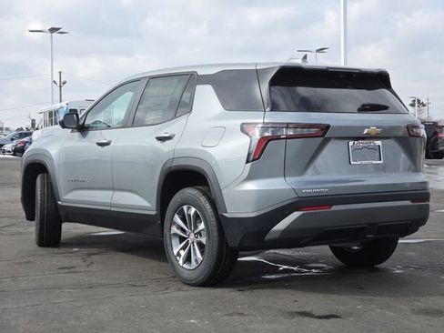 New 2026 Chevrolet Equinox LT w/ Safety and Technology Package FWD image 21