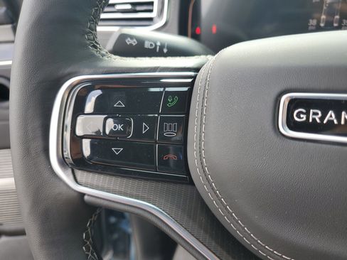 New 2026 Jeep Grand Wagoneer Summit image 14