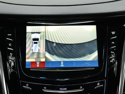 Used 2018 Cadillac Escalade Platinum AWD/4WD image 33