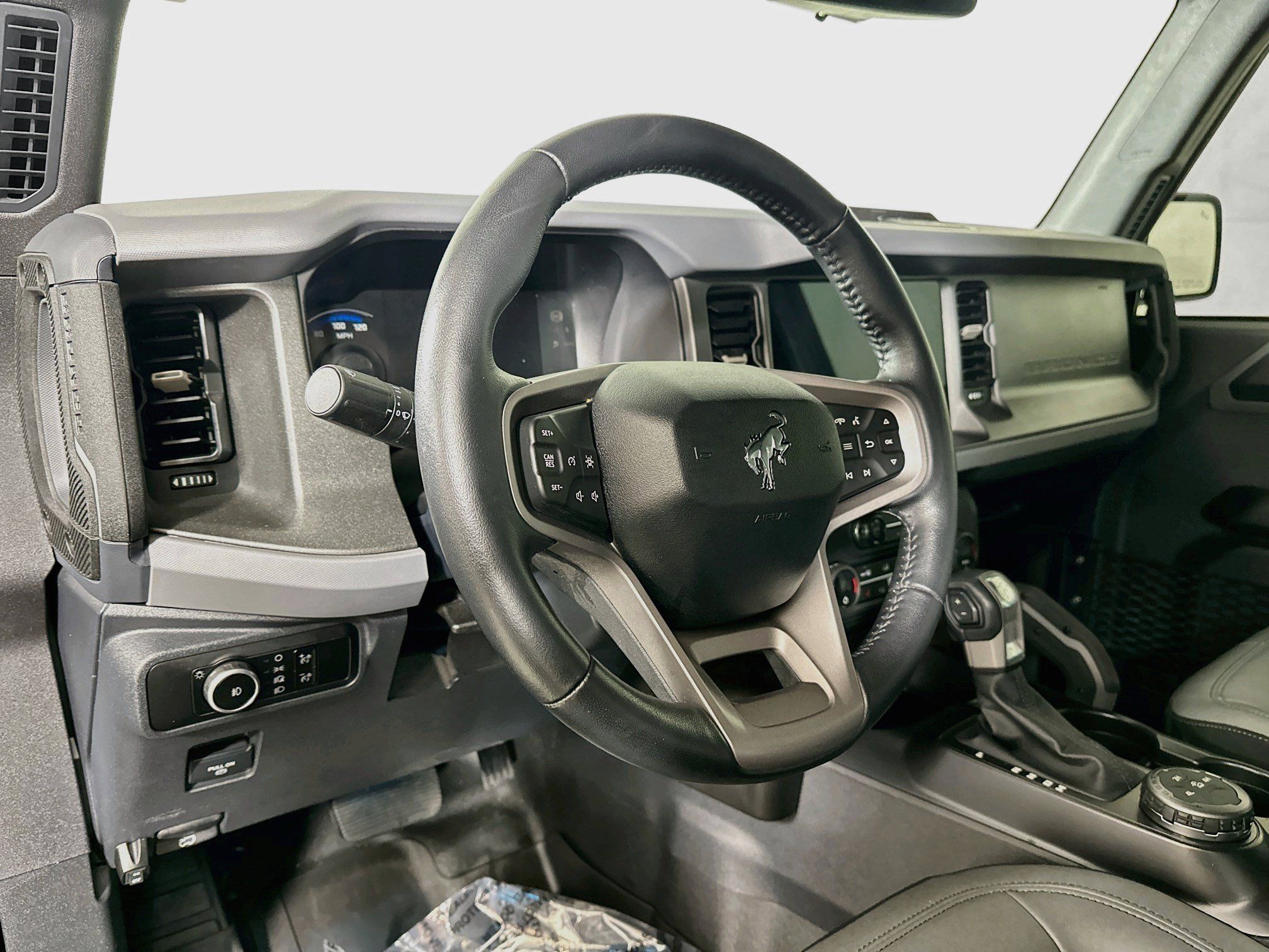 Used 2024 Ford Bronco Big Bend AWD/4WD image 9