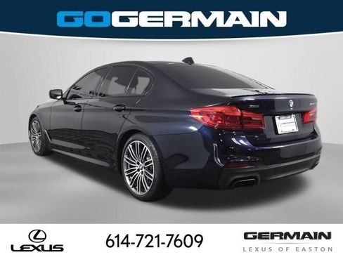Used 2019 BMW M550i xDrive w/ Dynamic Handling Package image 11