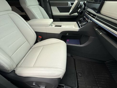 New 2026 Hyundai Santa Fe Calligraphy image 10