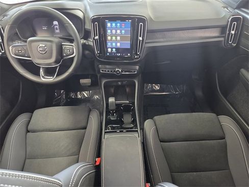 Certified 2023 Volvo XC40 Recharge Ultimate w/ Protection Package Premier image 13