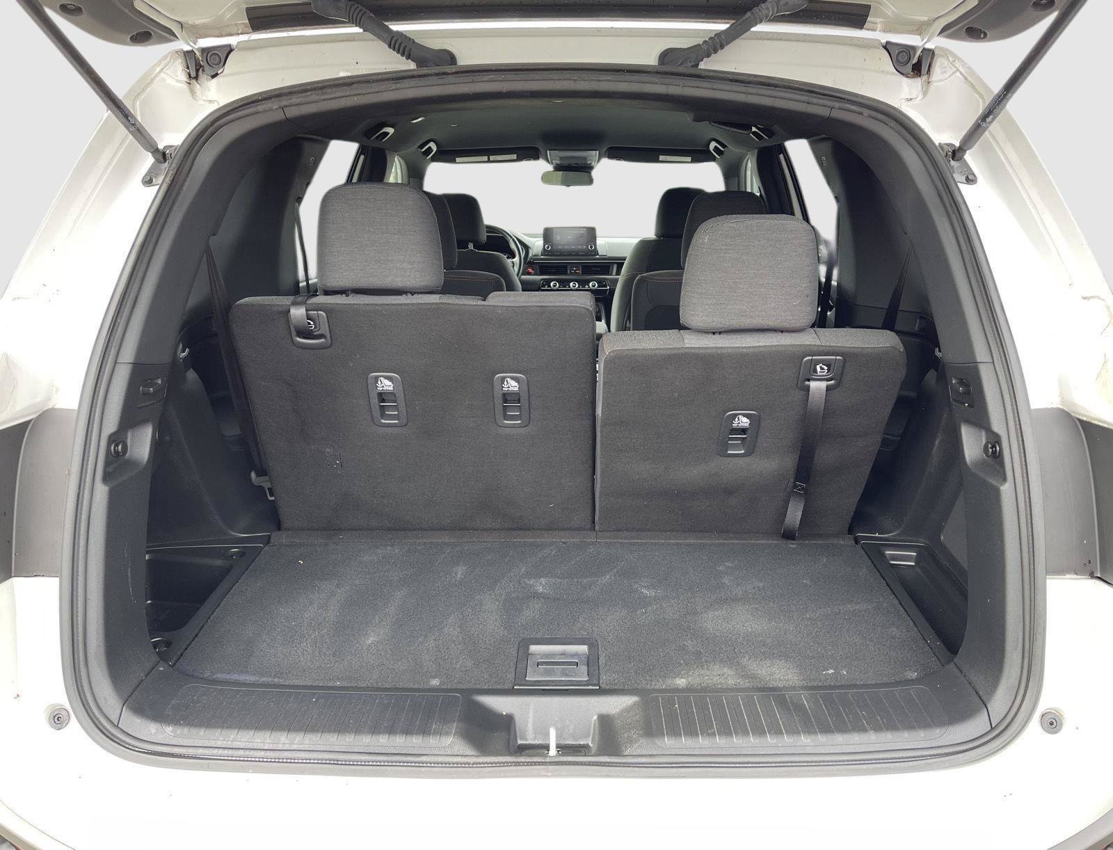 Used 2023 Honda Pilot Sport image 17