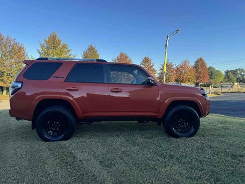 Used 2015 Toyota 4Runner TRD Pro image 4