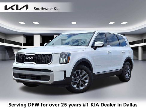 Used 2023 Kia Telluride LX image 1