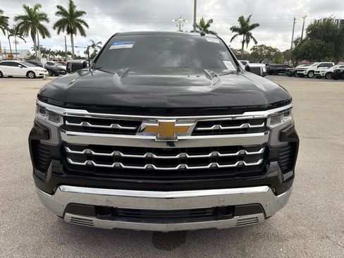 Used 2024 Chevrolet Silverado 1500 LTZ RWD image 9