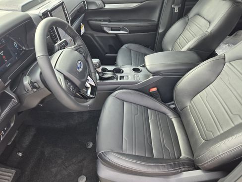 New 2025 Ford Ranger Lariat w/ Trailer Tow Package image 9