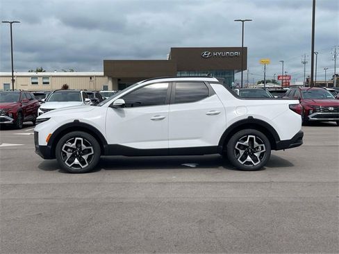 Used 2022 Hyundai Santa Cruz Limited w/ Cargo Package image 8