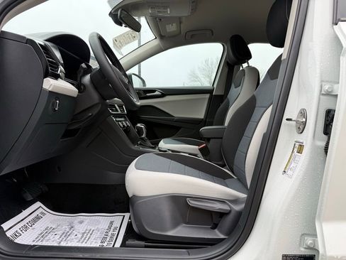 New 2026 Volkswagen Taos S image 39